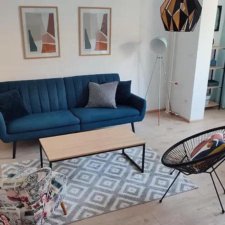 Apartment Apartman Lena