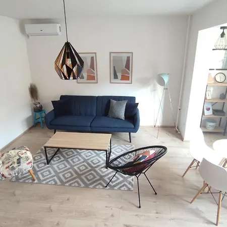 Apartment Apartman Lena *